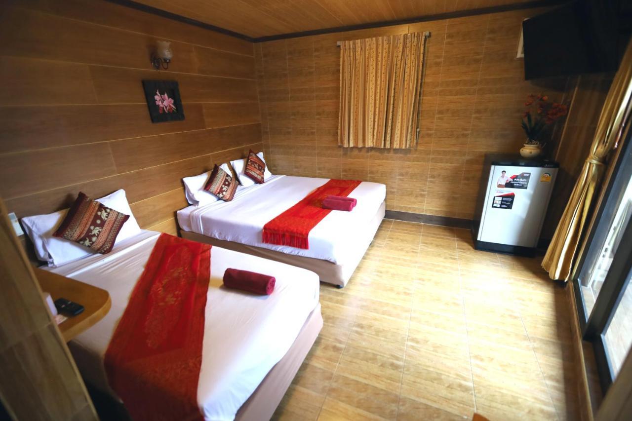 Thai Cozy House - Sha Certified Bangkok Esterno foto