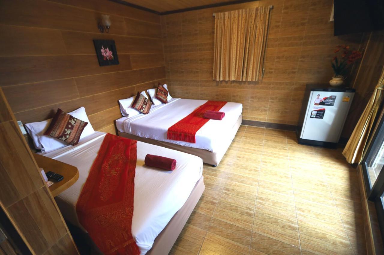 Thai Cozy House - Sha Certified Bangkok Esterno foto